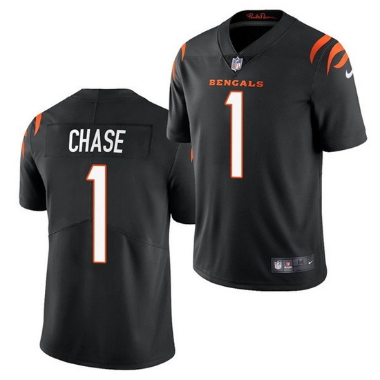 Youth Cincinnati Bengals 1 Ja 27Marr Chase Black Vapor Untouchable Limited Stitched Jersey Youth Cincinnati Bengals 1 Ja 27Marr Chase Black Vapor Untouchable Limited Stitched Jersey