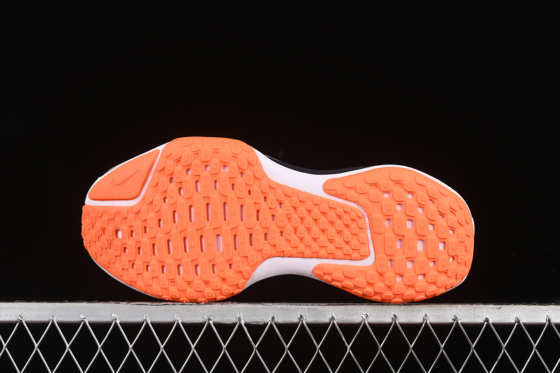 ZOOM X INVINCIBLE RUN FK 3 PHANTOM TOTAL ORANGE SAIL THUNDER BLUE